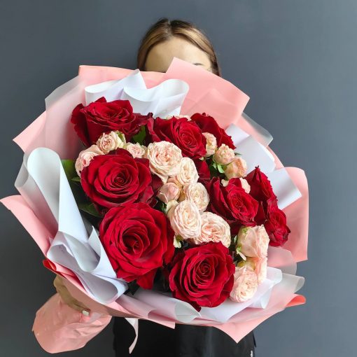 доставка цветов королев