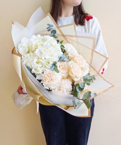 маленький букет цветов