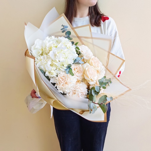 маленький букет цветов