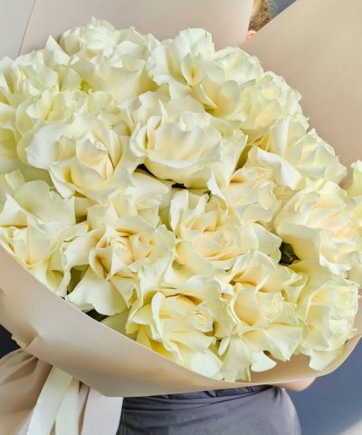 белые розы букет заказать