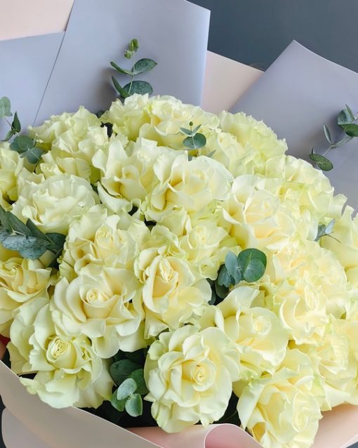 Белые розы Королев