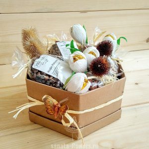 Подарочная коробка с кофе и шоколадом "Для сильного духом"