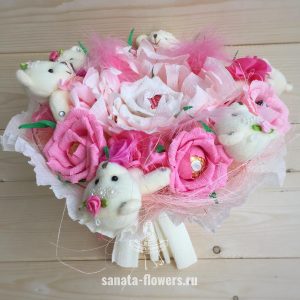 Бело-розовый букет с мишками