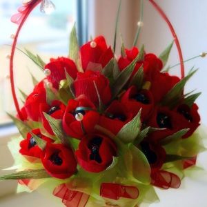 Корзина с конфетами 53