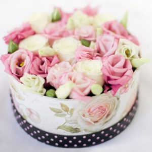 Коробка с цветами 48