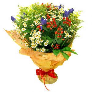 Букет с ромашками 30